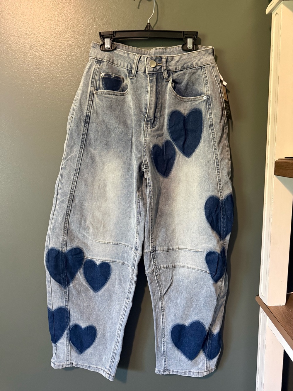Light Wash Cropped Jeans with Navy Heart Appliqués